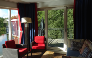 Center Parc Bispinger Heide Hausboot Wohnraum